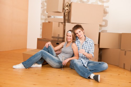 Commercial removal truck hire near Kennington and surrounding areas