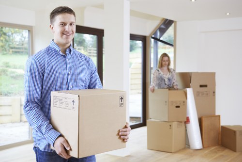 Final unloading and room placement after a Kennington home move