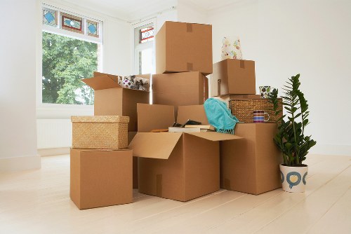 Load-based quote explanation for a local van move in Kennington