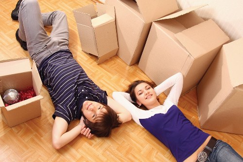 Sturdy boxes and wrapping supplies for fragile items in Kennington