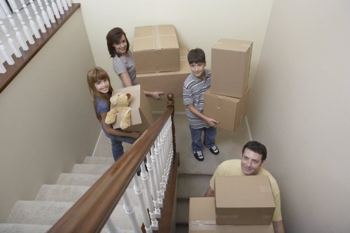 Quotation request and moving support for Kennington customers